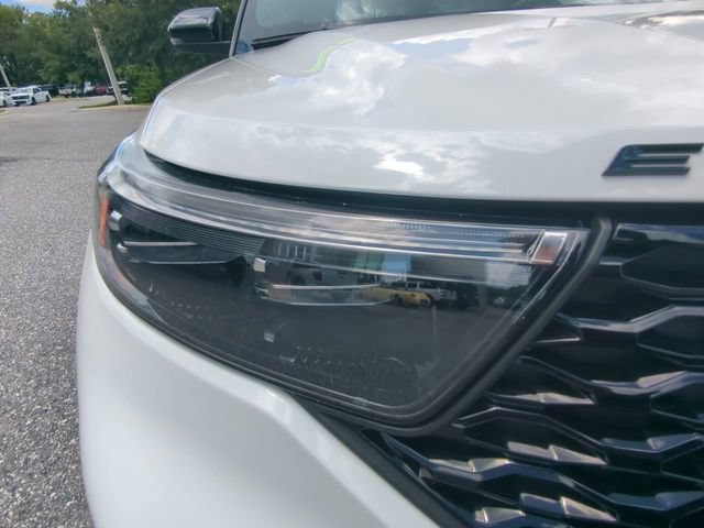 Certified 2024 Ford Explorer ST w/ Equipment Group 401A AWD/4WD image 11