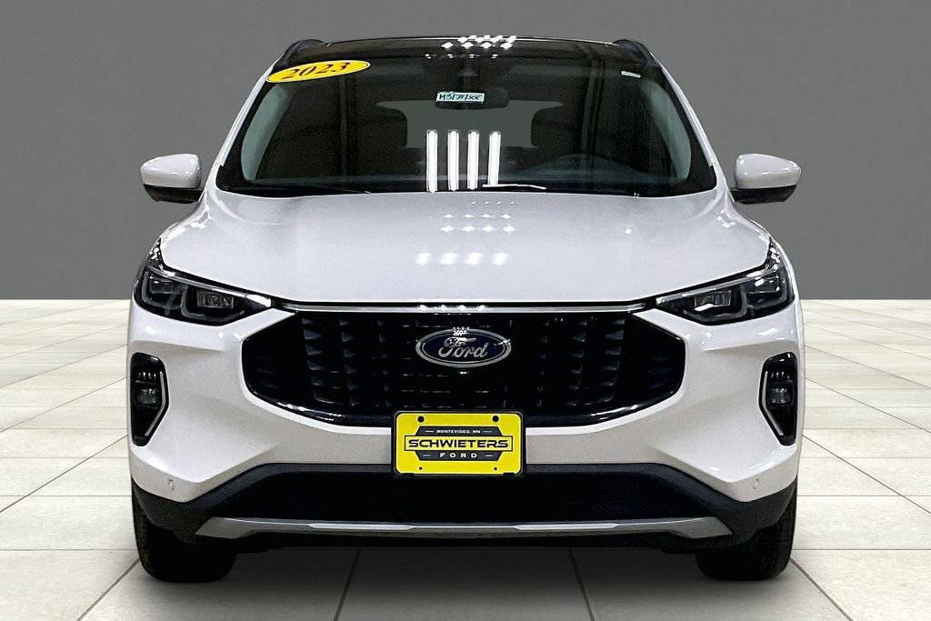Certified 2023 Ford Escape Platinum w/ Premium Technology Package AWD/4WD image 3