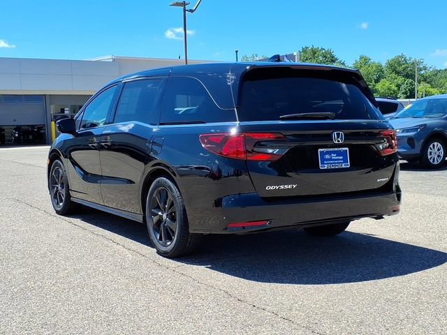 Used 2024 Honda Odyssey Sport image 4