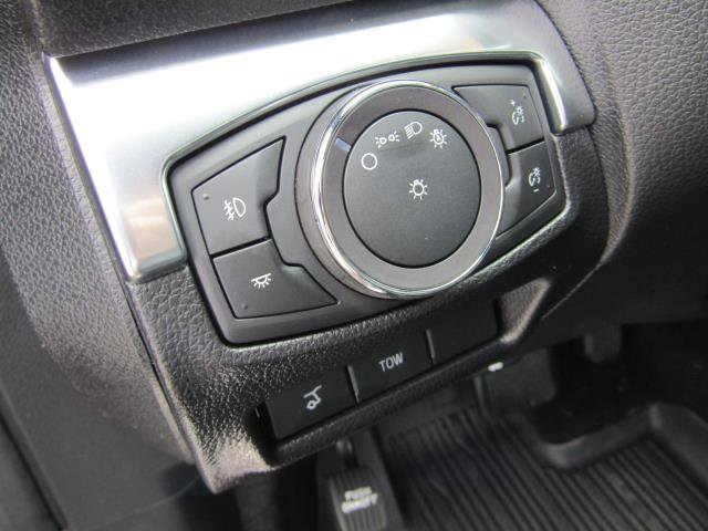 Certified 2019 Ford Explorer Limited w/ Ford Safe & Smart Package AWD/4WD image 20
