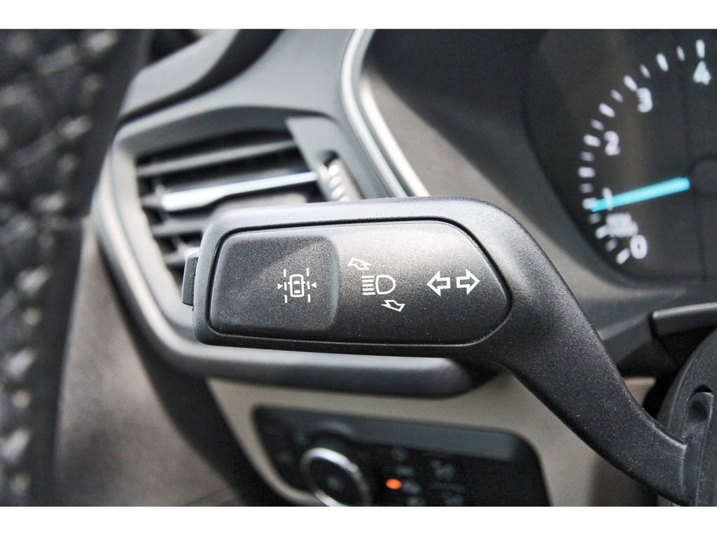 Certified 2022 Ford Escape SEL FWD image 21