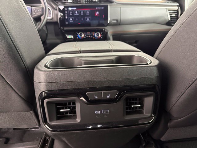 Used 2023 GMC Sierra 1500 AT4 w/ Technology Package AWD/4WD image 34