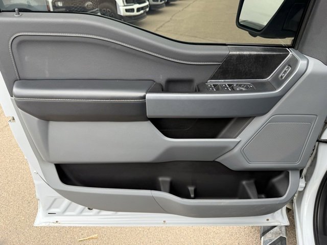 Certified 2022 Ford F150 XLT w/ Equipment Group 302A High image 11