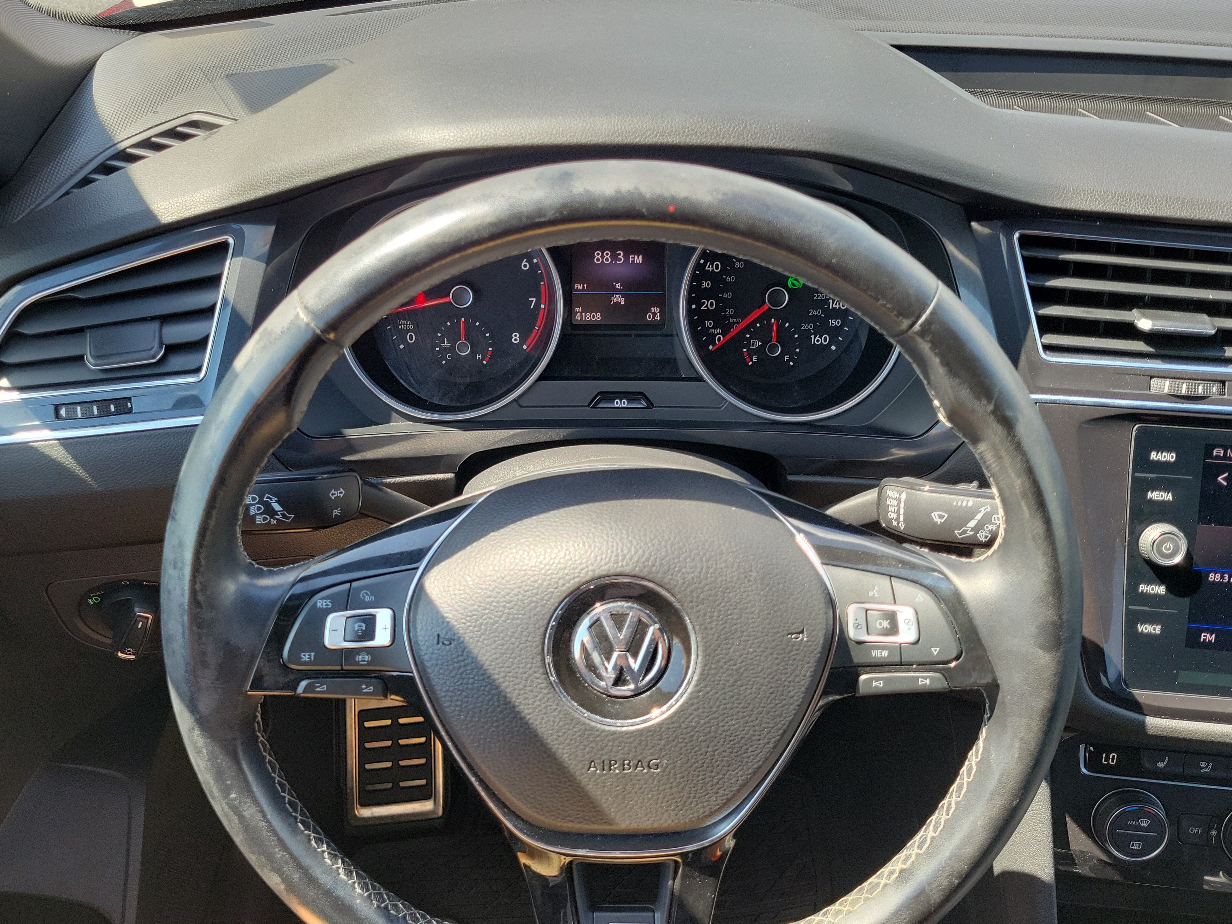 Used 2021 Volkswagen Tiguan SE R-Line AWD/4WD image 22