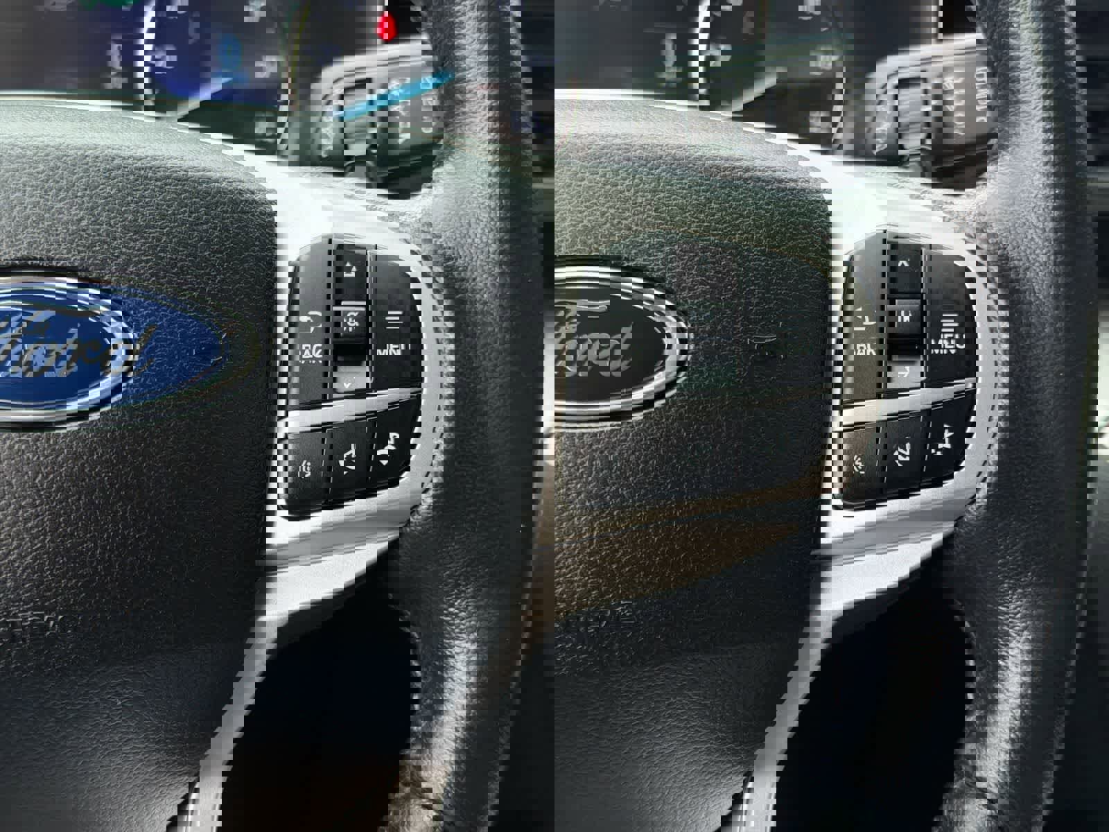 Certified 2020 Ford Explorer XLT w/ Equipment Group 202A image 25