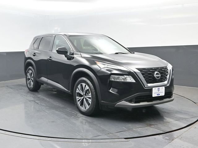 Used 2023 Nissan Rogue SV AWD/4WD image 2