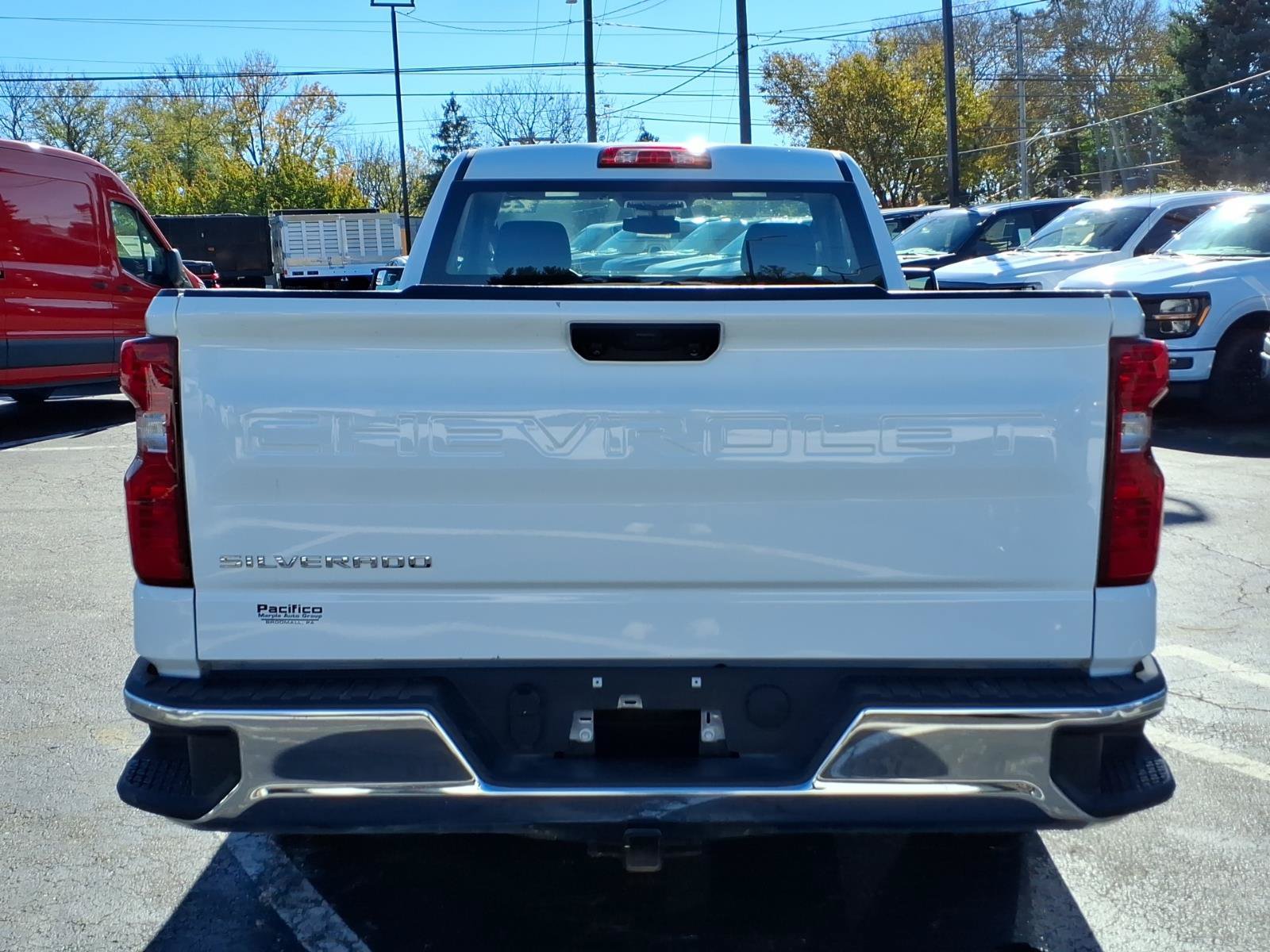 Used 2025 Chevrolet Silverado 1500 W/T RWD image 3