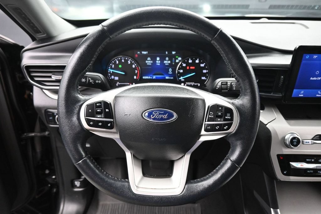 Certified 2023 Ford Explorer XLT w/ Equipment Group 202A RWD image 11