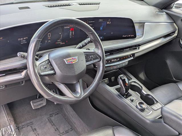 Used 2024 Cadillac XT4 Sport image 10