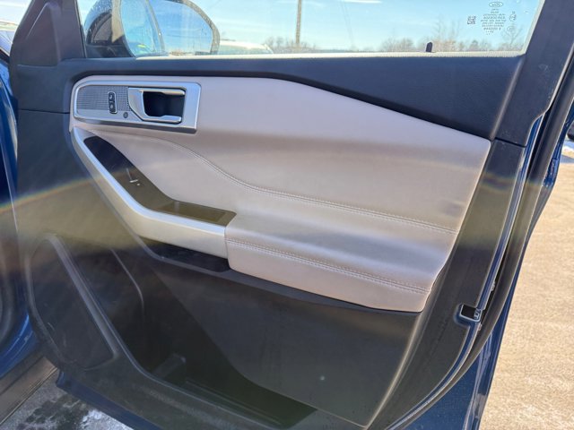 Certified 2023 Ford Explorer XLT w/ Equipment Group 202A image 26