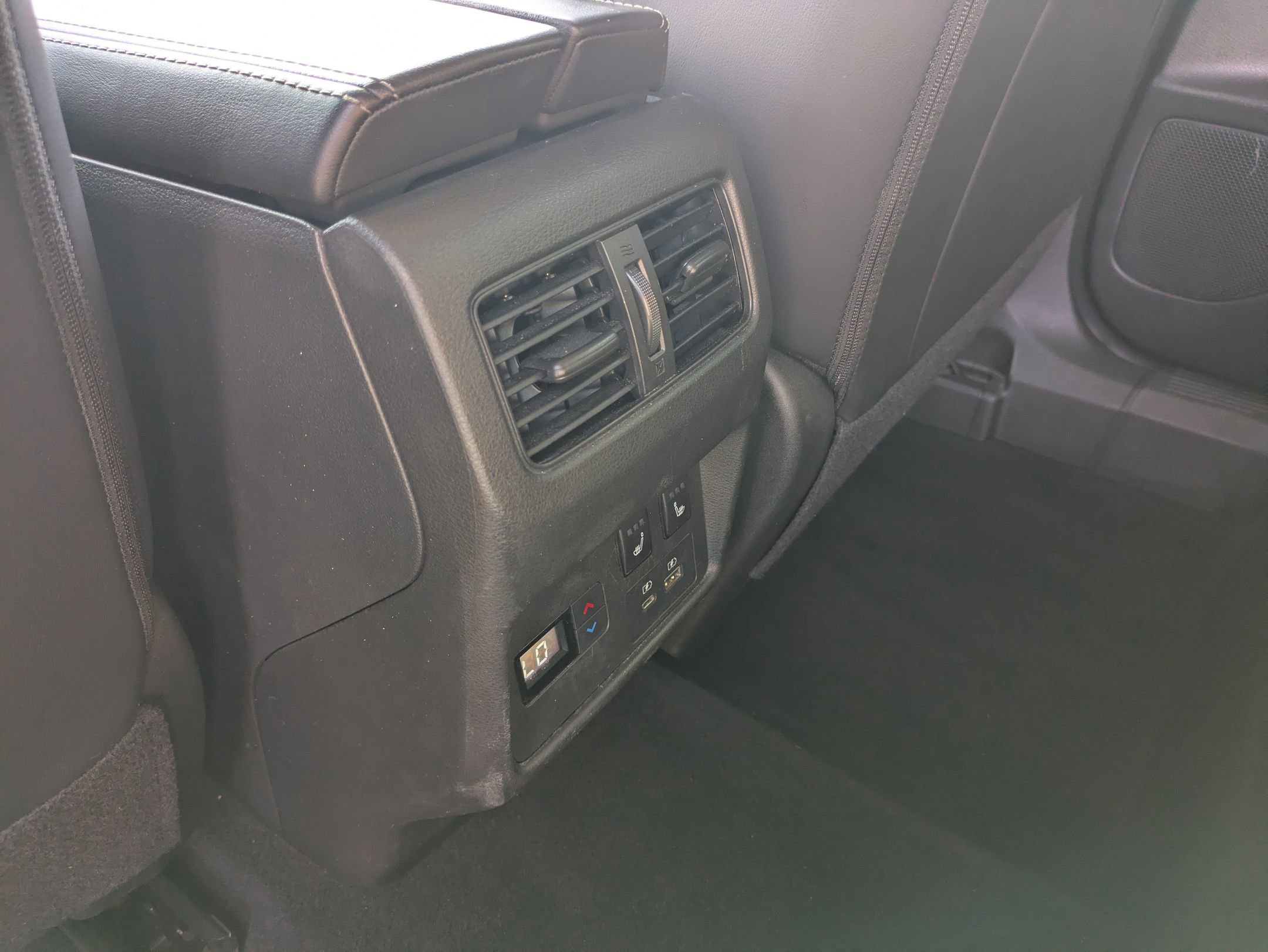 Used 2023 Nissan Rogue Platinum w/ Platinum Premium Package image 15