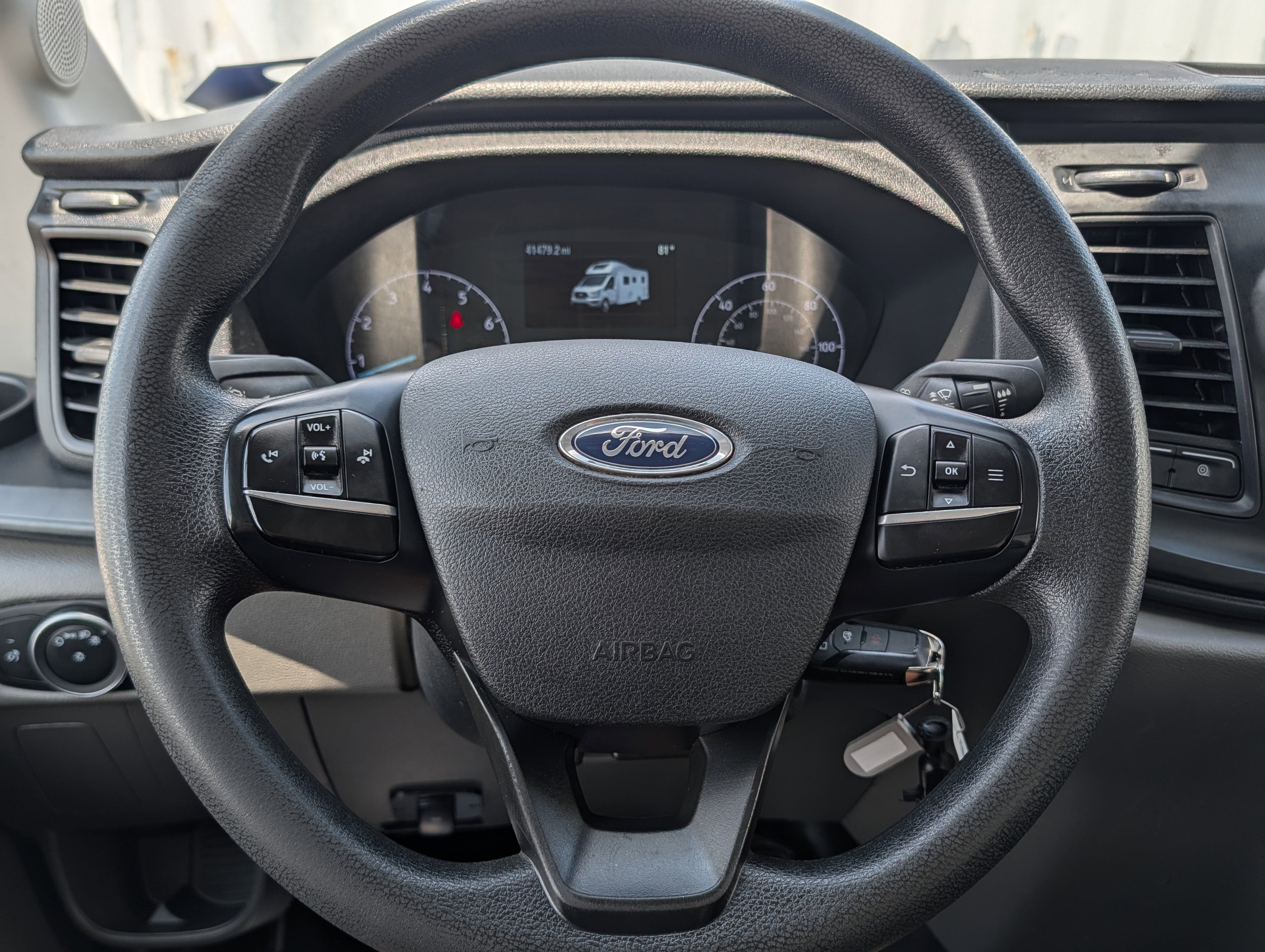 Certified 2022 Ford Transit 350 DRW RWD image 24