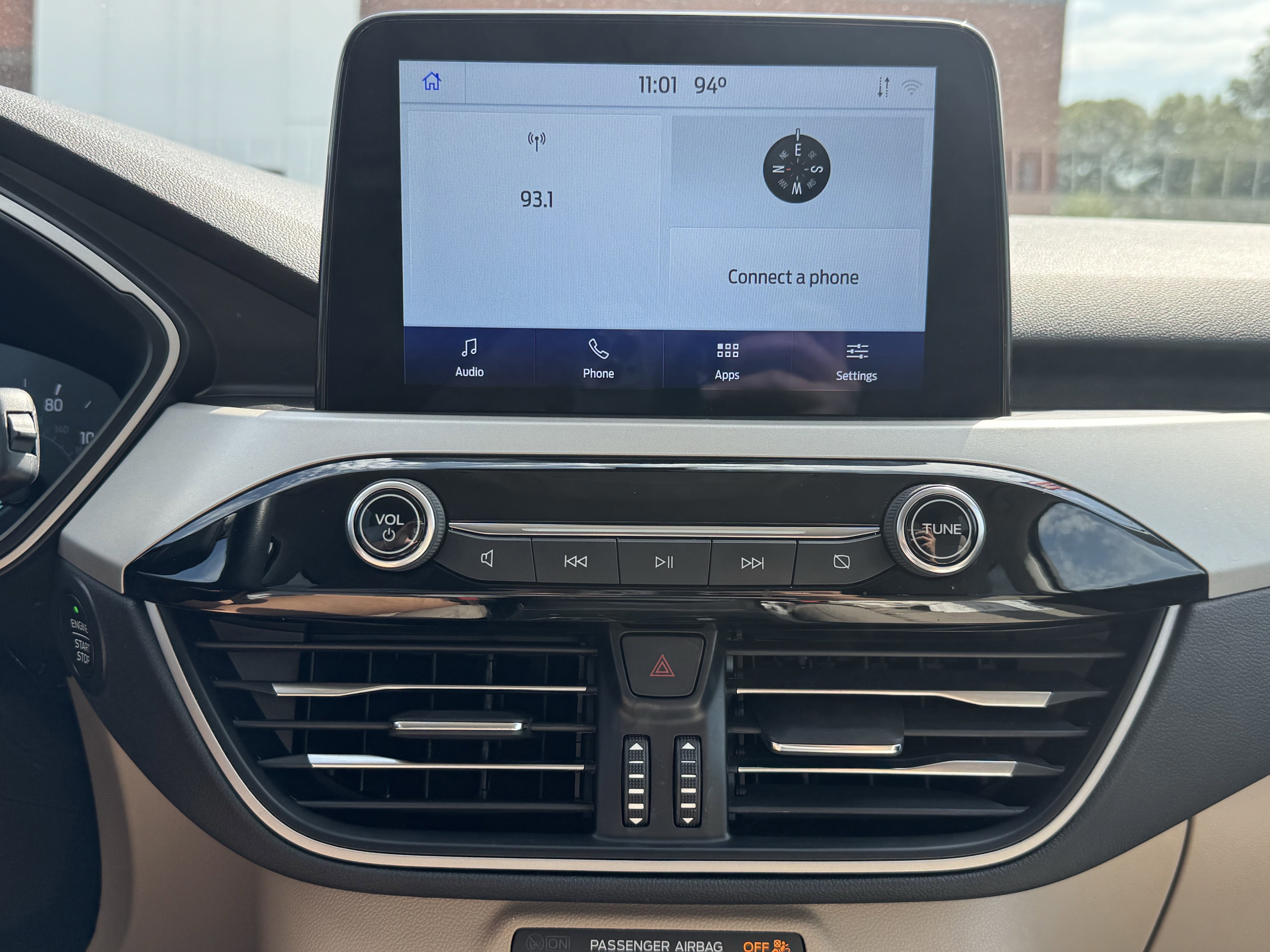 Certified 2021 Ford Escape SE image 18