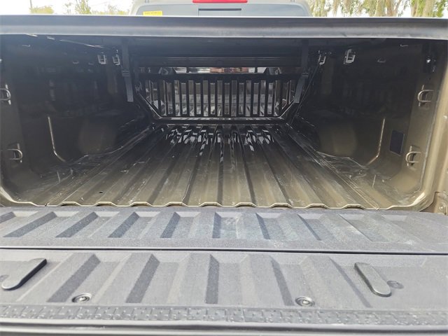 Used 2024 Chevrolet Colorado LT w/ LT Convenience Package image 6