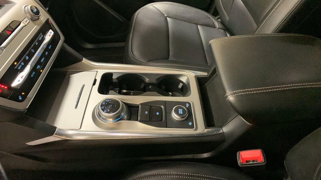 Certified 2022 Ford Explorer XLT w/ Equipment Group 202A image 45