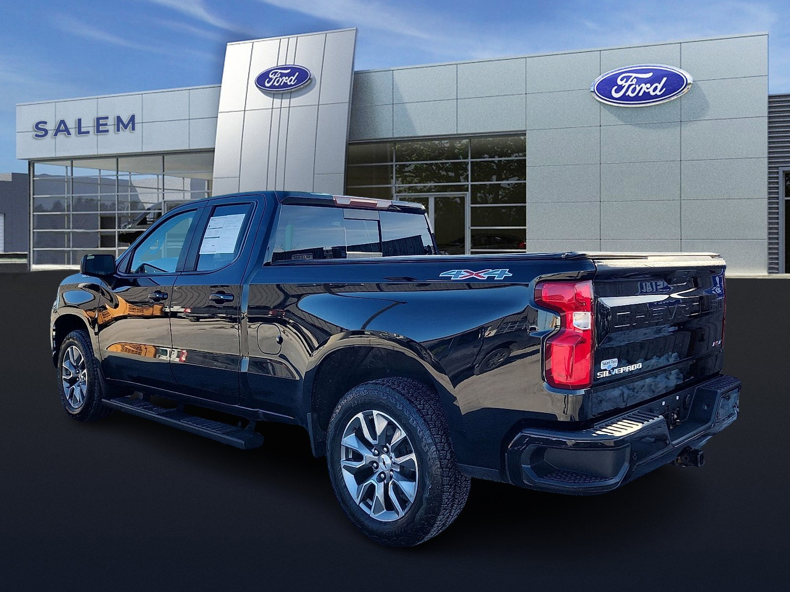 Used 2019 Chevrolet Silverado 1500 RST image 5