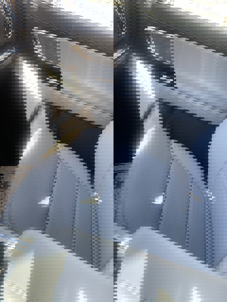 Certified 2025 Ford Expedition Platinum w/ Driver's Package image 12