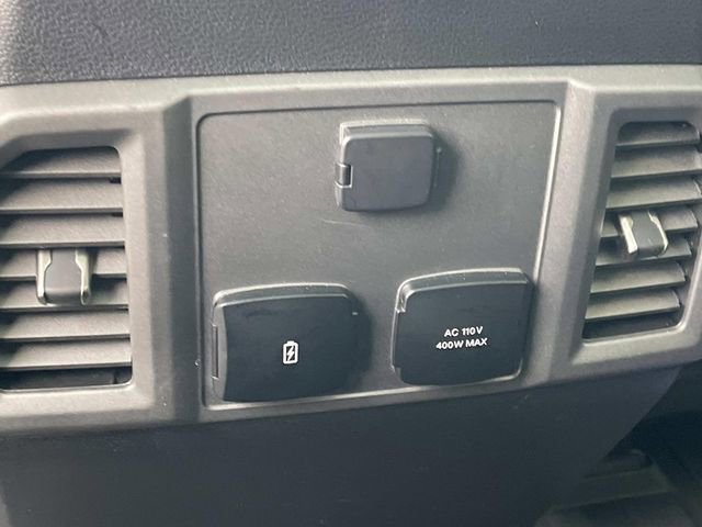 Certified 2019 Ford F150 Raptor w/ Equipment Group 802A Luxury image 15