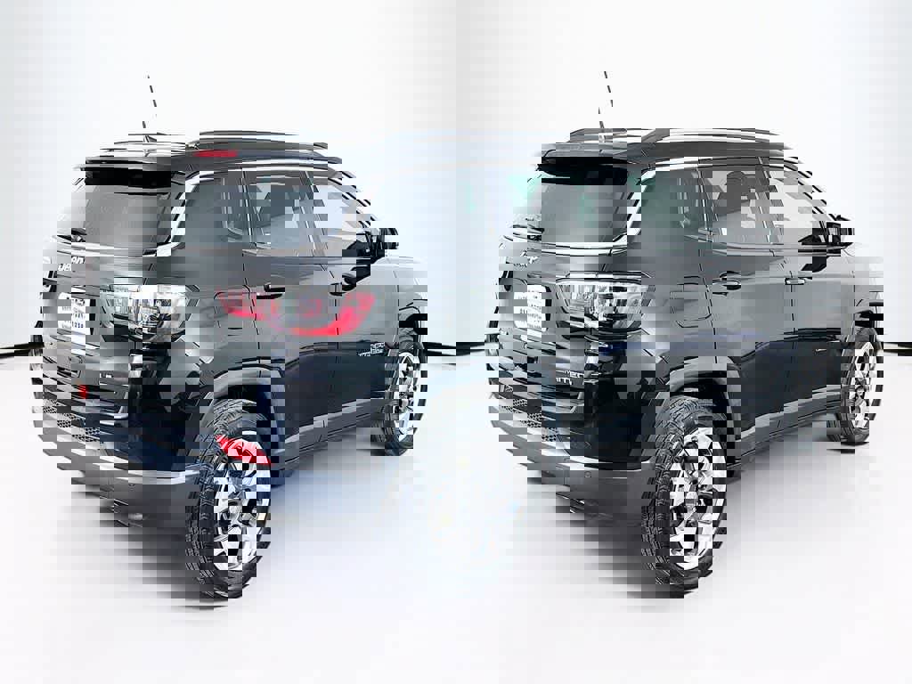 Used 2021 Jeep Compass Limited w/ Sun and Sound Group image 5