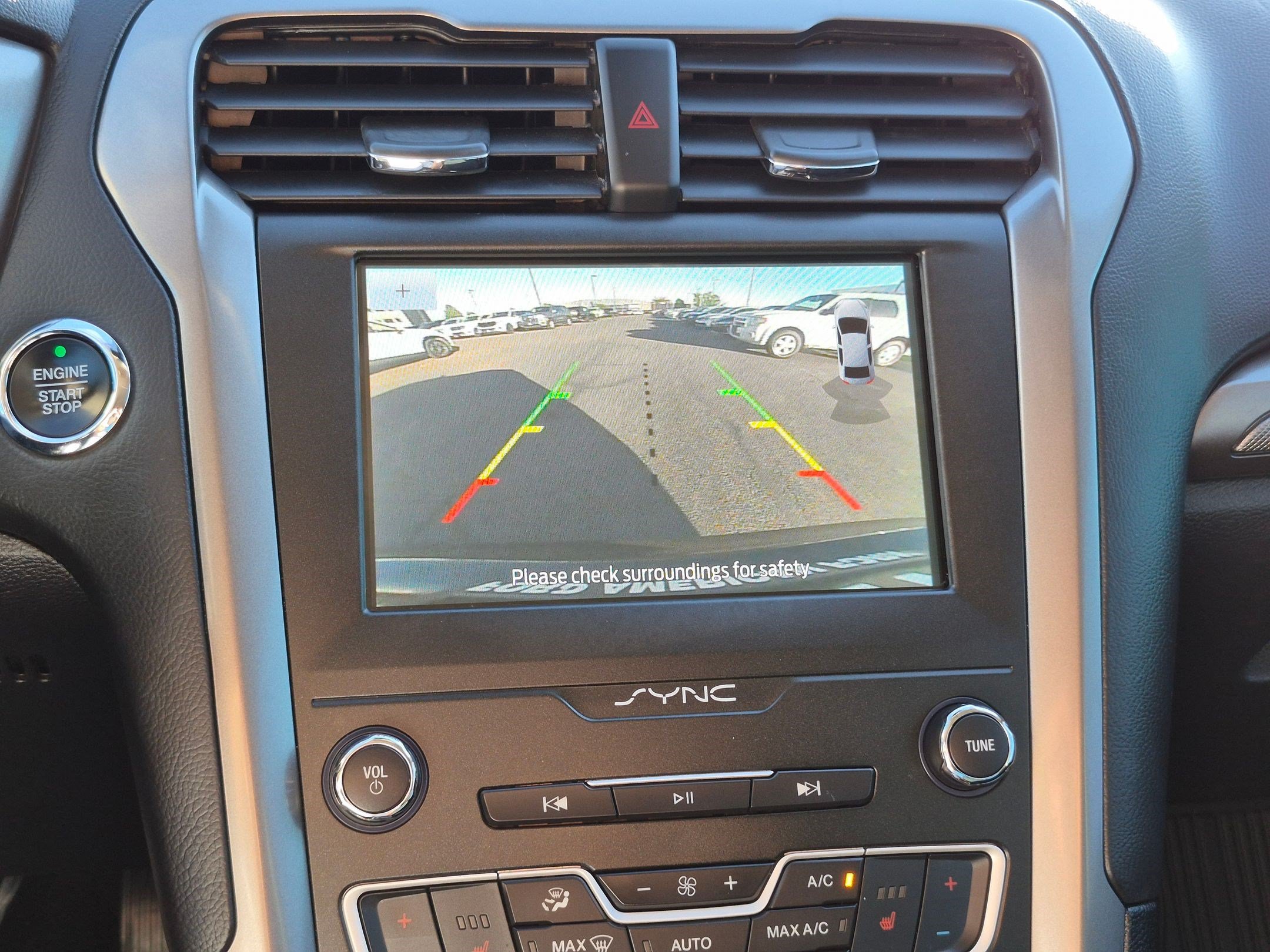 Certified 2020 Ford Fusion SE AWD/4WD image 25