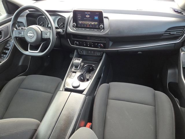 Used 2024 Nissan Rogue S image 29