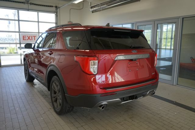 Certified 2023 Ford Explorer XLT w/ Equipment Group 202A AWD/4WD image 11