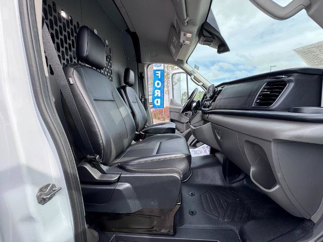 Certified 2022 Ford Transit 250 Medium Roof image 31
