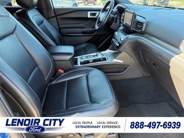 Certified 2020 Ford Explorer XLT w/ Equipment Group 202A AWD/4WD image 13