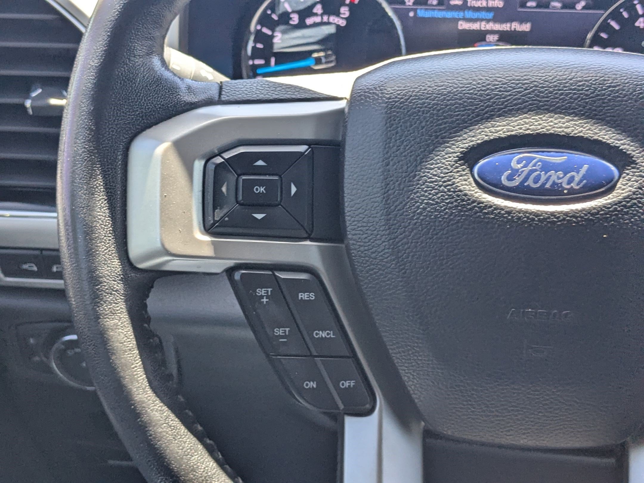 Certified 2020 Ford F250 Lariat w/ Lariat Value Package AWD/4WD image 20