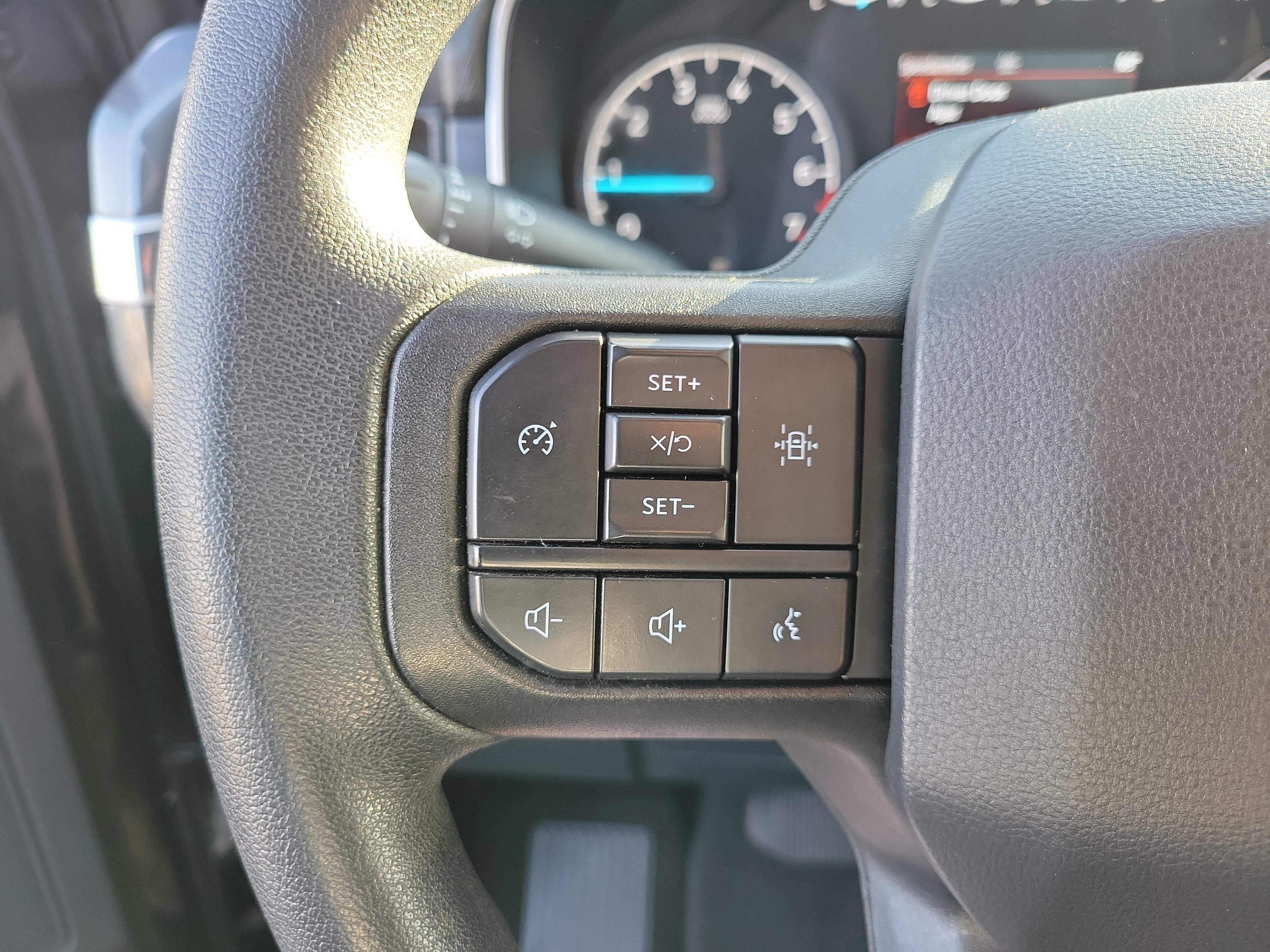 Certified 2021 Ford F150 XL w/ STX Appearance Package image 6