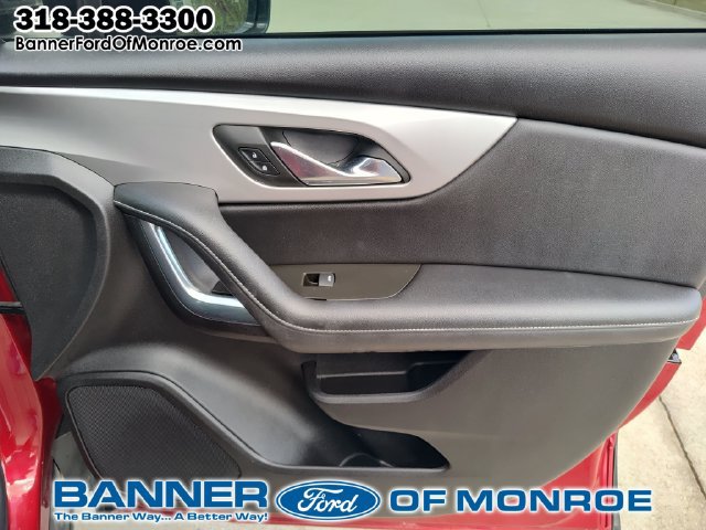 Used 2024 Chevrolet Blazer LT w/ Convenience Package FWD image 23