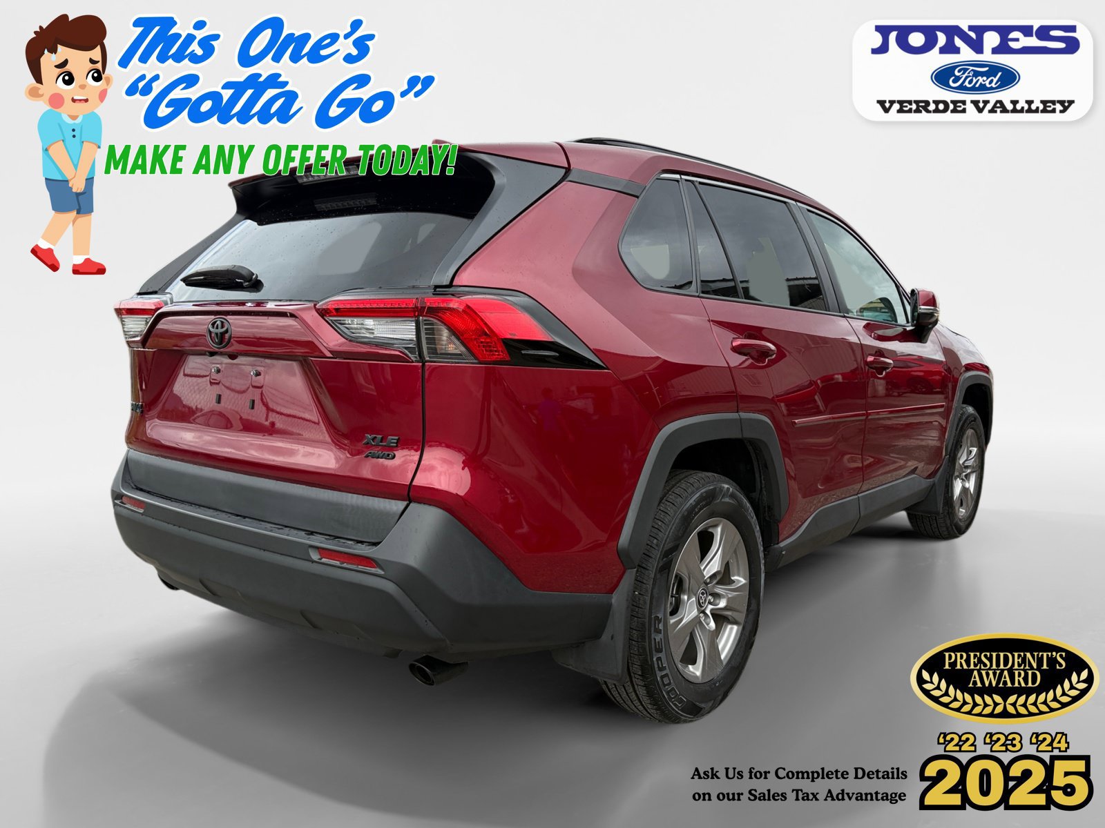 Used 2023 Toyota RAV4 XLE w/ Convenience Package AWD/4WD image 7