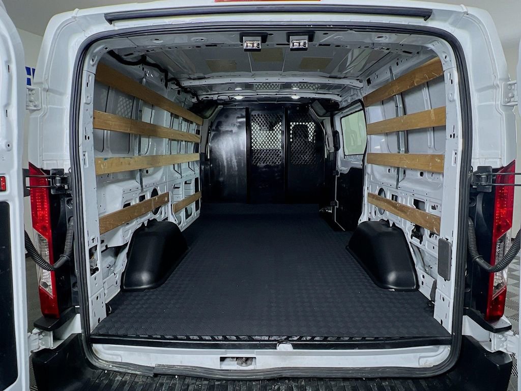 Certified 2024 Ford Transit 250 Low Roof w/ Exterior Upgrade Package RWD image 27