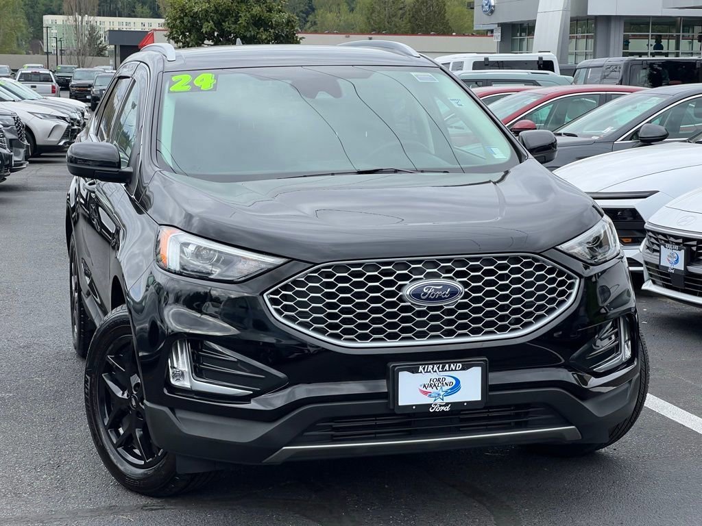 Certified 2024 Ford Edge SEL w/ Convenience Package AWD/4WD image 5