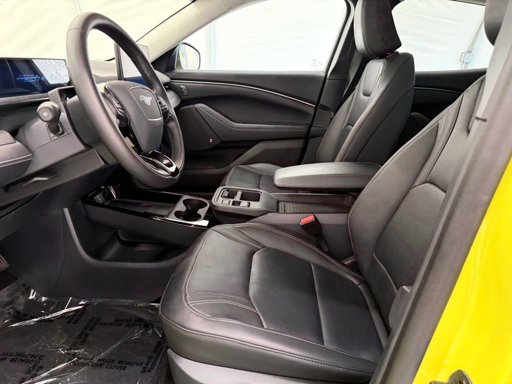 Certified 2025 Ford Mustang Mach-E Premium AWD/4WD image 14