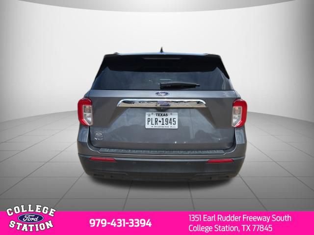 Certified 2021 Ford Explorer XLT RWD image 5