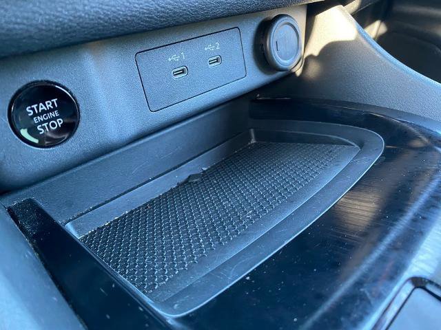 Used 2024 Nissan Rogue SV image 21