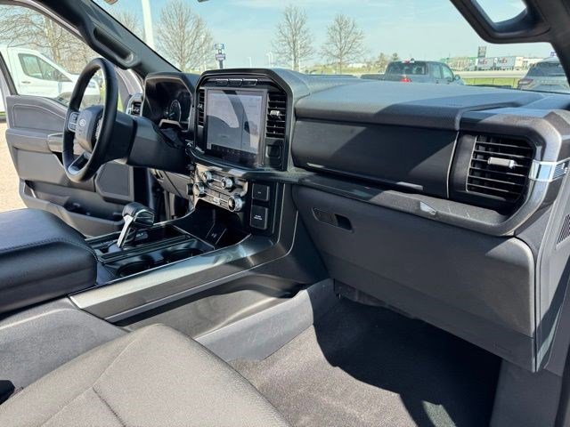 Certified 2023 Ford F150 XLT w/ Equipment Group 302A High image 31