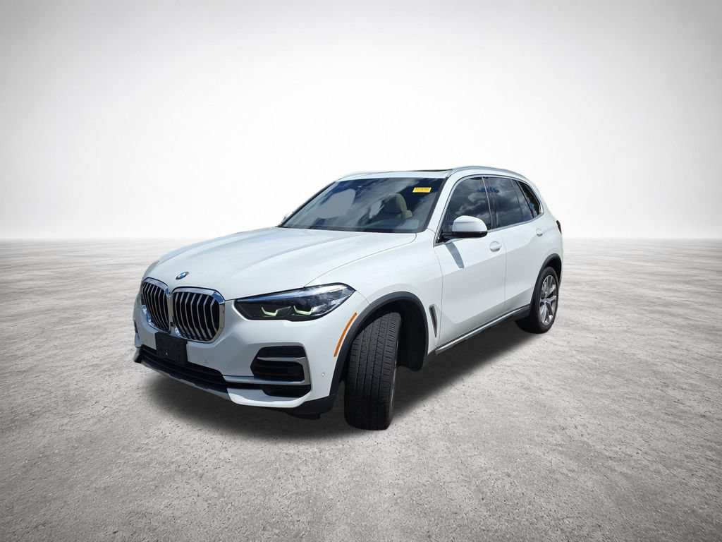 Used 2022 BMW X5 xDrive40i w/ Premium Package AWD/4WD image 4