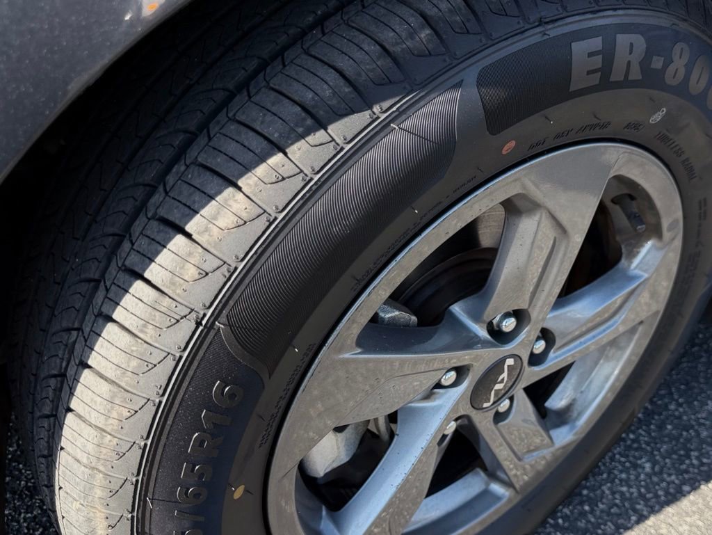 Used 2023 Kia K5 LXS FWD image 12