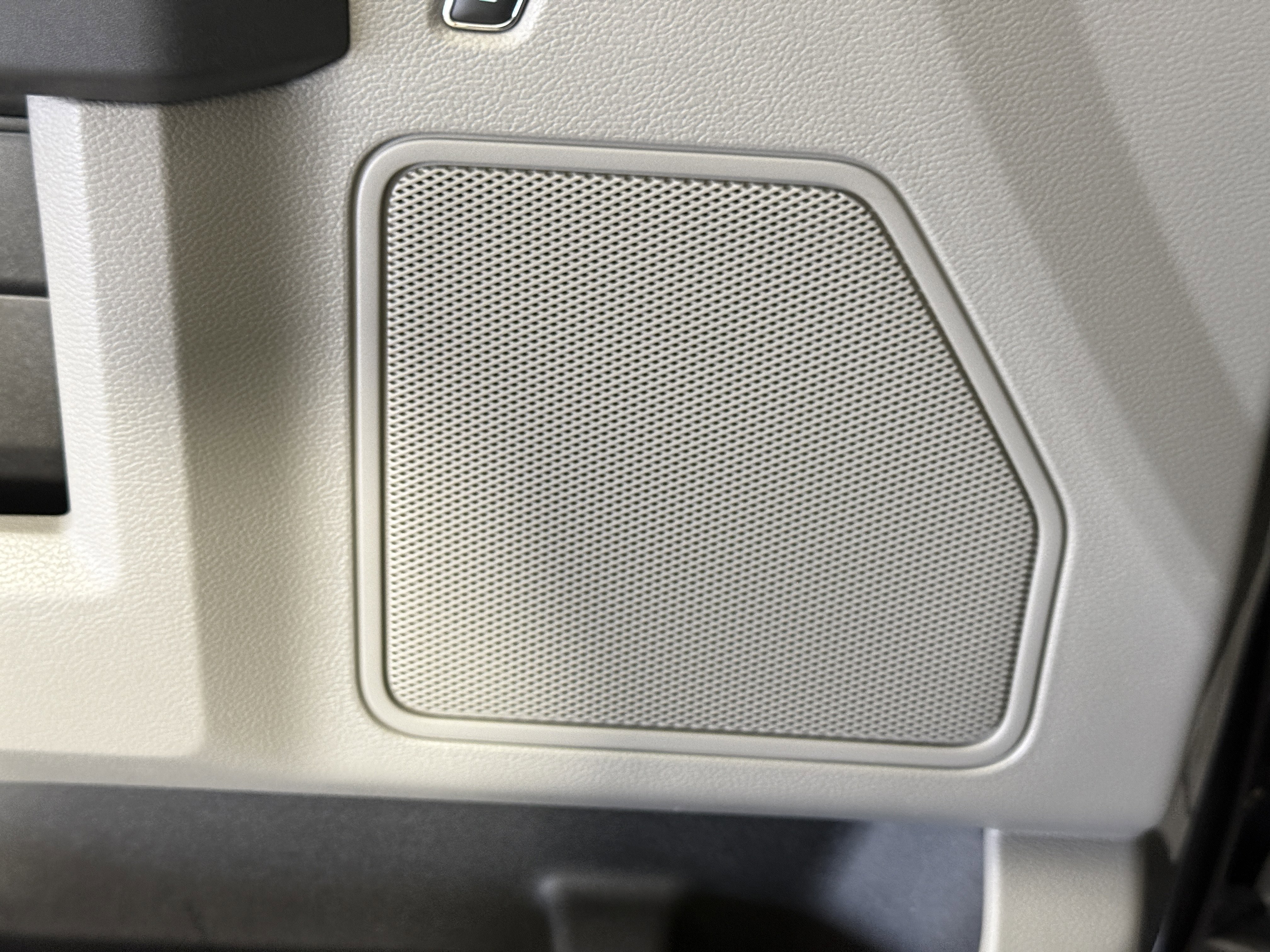 Certified 2018 Ford F150 XL w/ Equipment Group 101A Mid RWD image 14