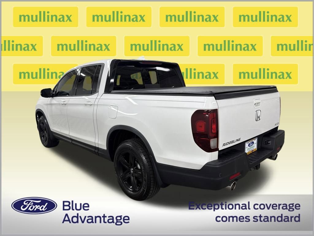 Used 2023 Honda Ridgeline Black Edition image 2