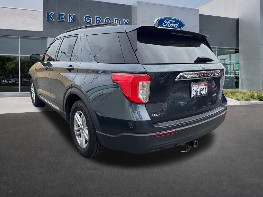 Certified 2024 Ford Explorer XLT image 5