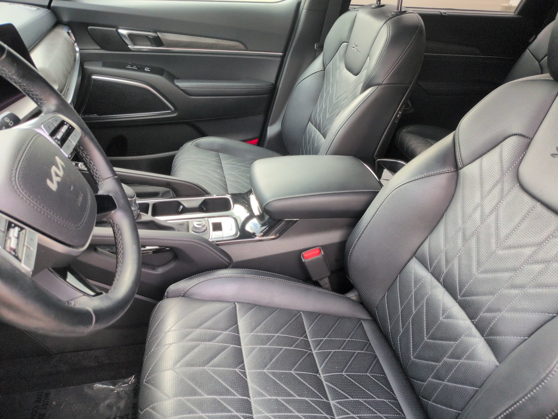 Used 2024 Kia Telluride SX Prestige X-Line AWD/4WD image 16