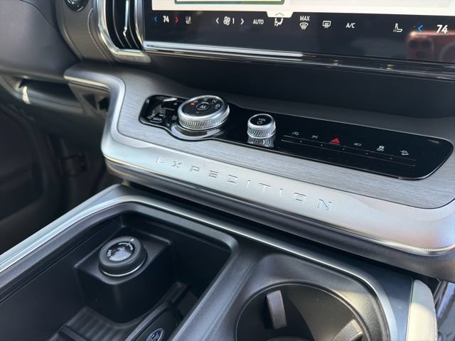 Certified 2025 Ford Expedition Max Platinum AWD/4WD image 53