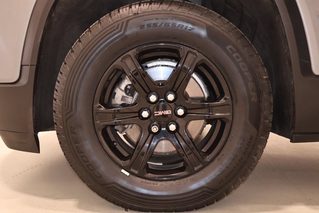 Used 2021 GMC Acadia AT4 w/ Preferred Package AWD/4WD image 42