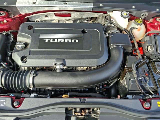 Used 2019 Cadillac XT4 Premium Luxury w/ Enhanced Visibility Package image 29