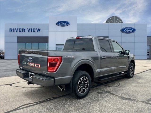 Certified 2022 Ford F150 XLT w/ Equipment Group 302A High image 4