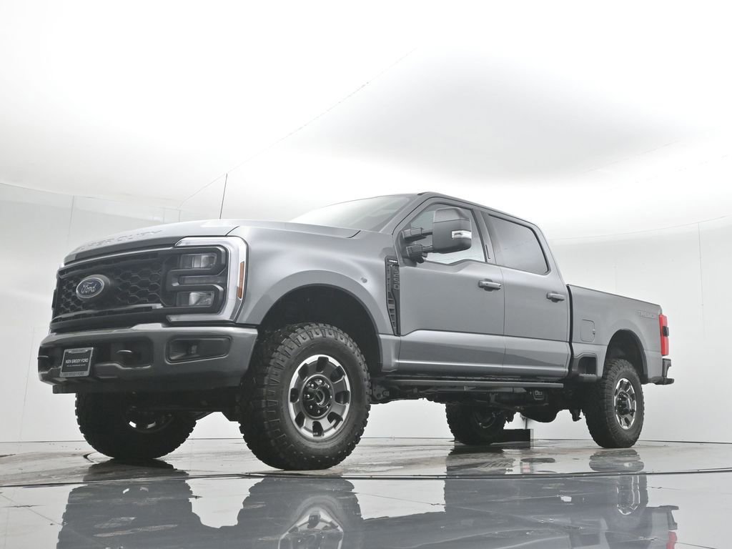 Certified 2024 Ford F250 Lariat w/ Tremor Off-Road Package image 27