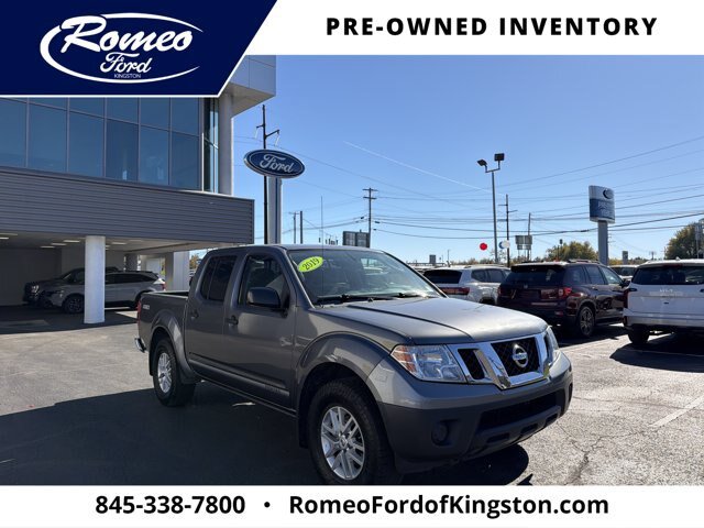 Used 2019 Nissan Frontier SV AWD/4WD image 3